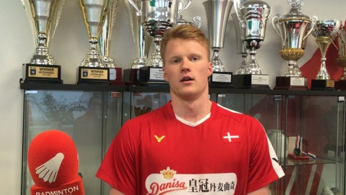 坚韧更是令 坚韧更是令