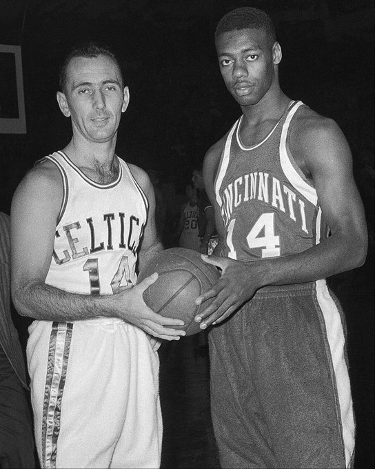 这些动作是 这些动作是